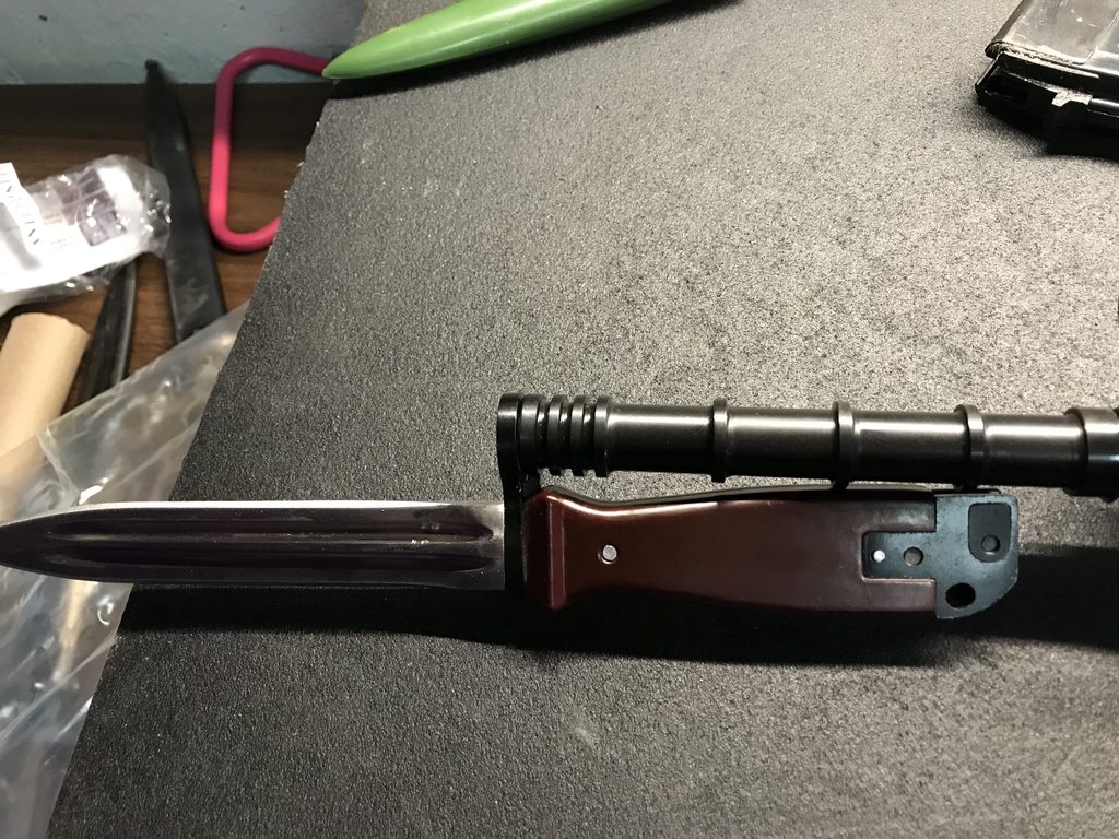D6KsSPmh.jpg