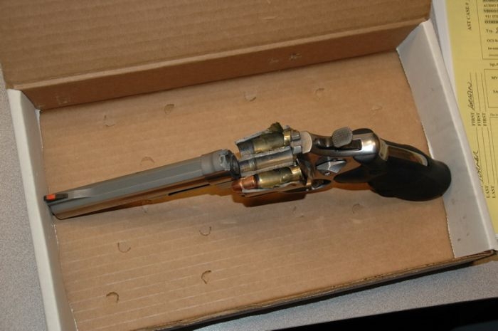 pistolet001.jpg
