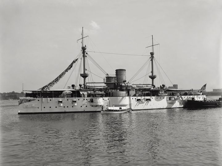 Pre-dreadnaught-USS-teaxas-C1900.jpg