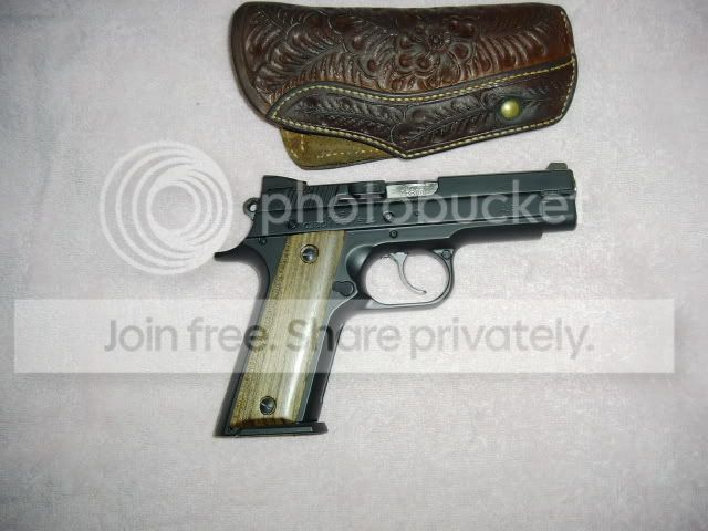 cz40bwithhakans.jpg