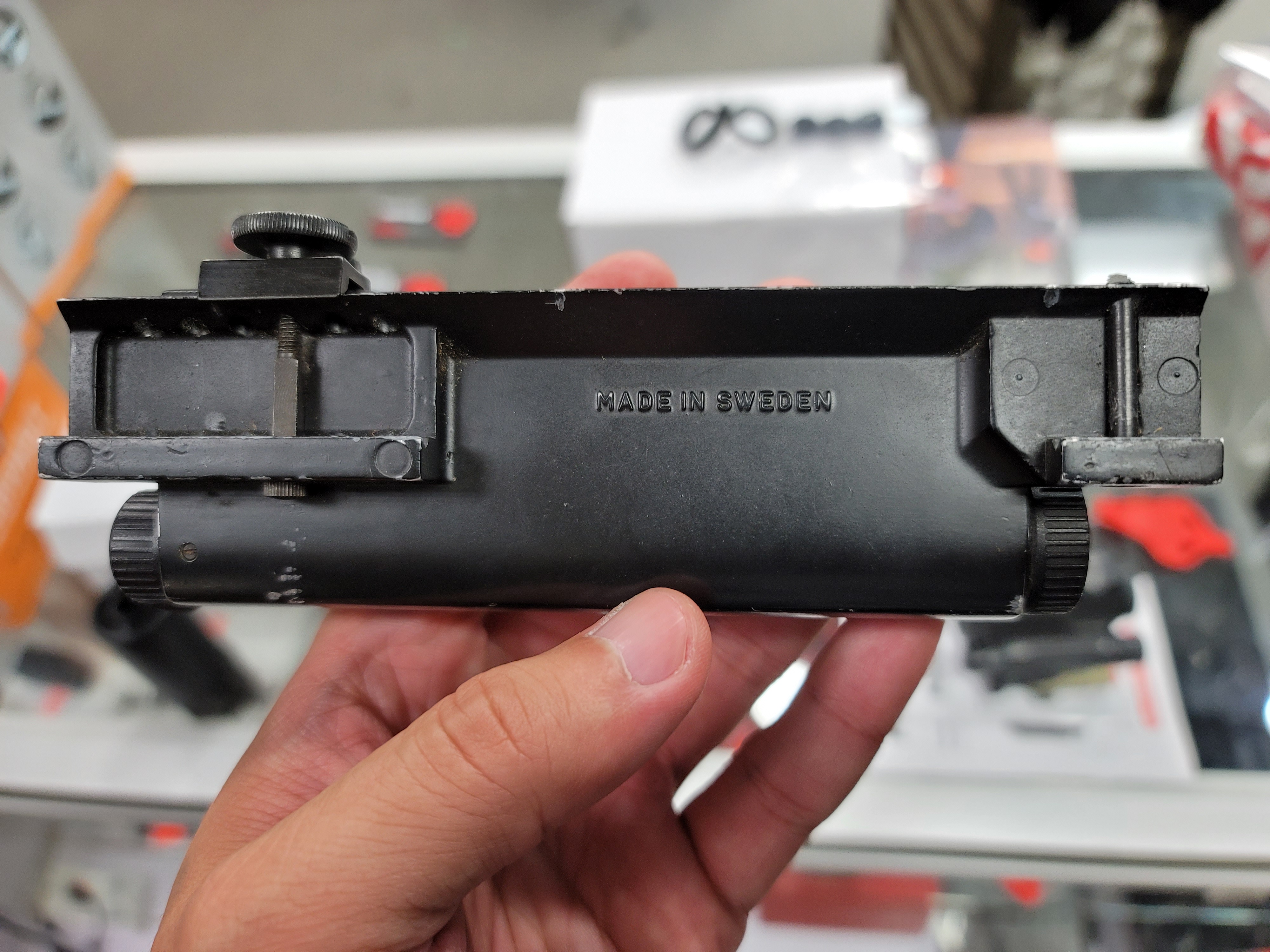 rX8RDPU.jpg