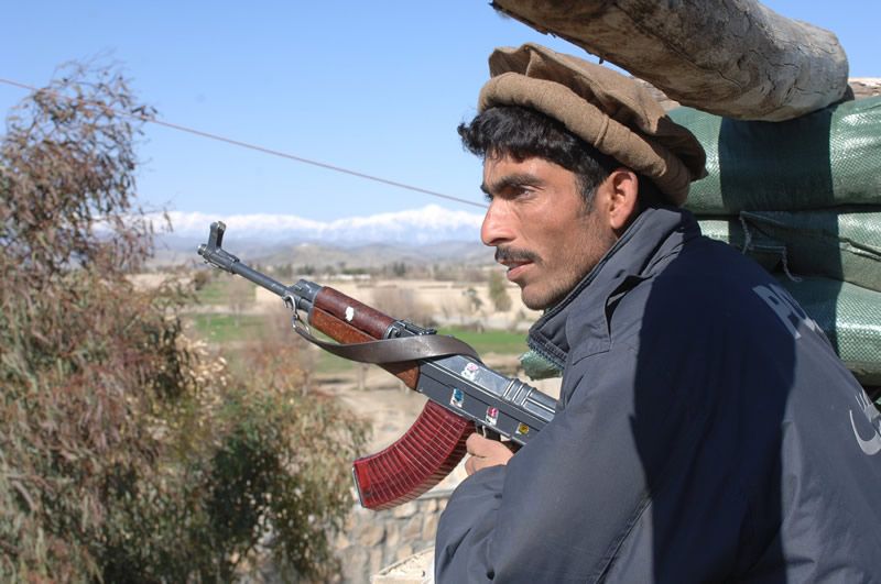 MIL_Afghan_Policeman_Sabari_lg_zpsc05d7304.jpg