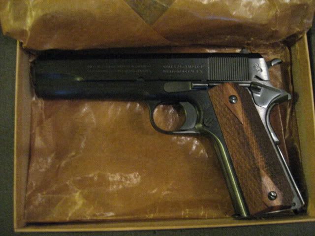 CarboniaBlue1911005.jpg