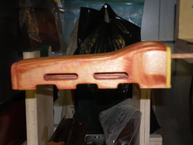 GUNS028.jpg