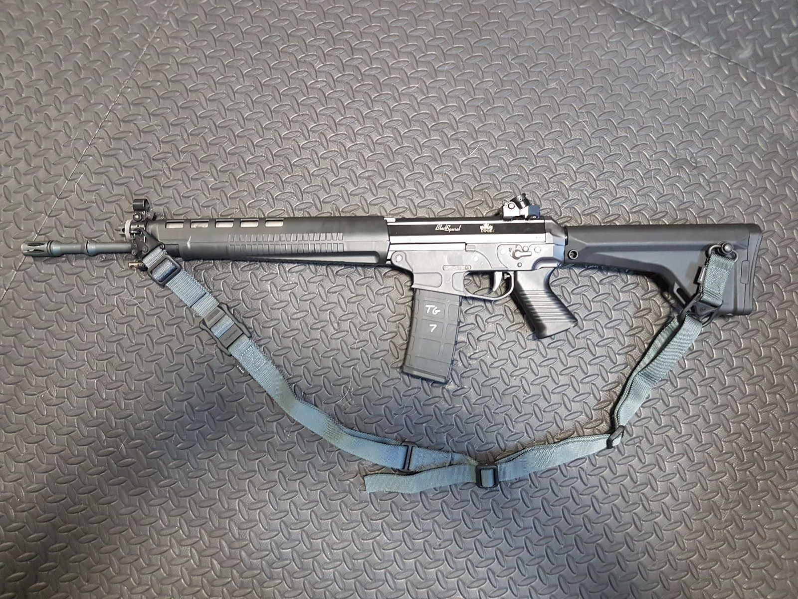 8sPEreo.jpg