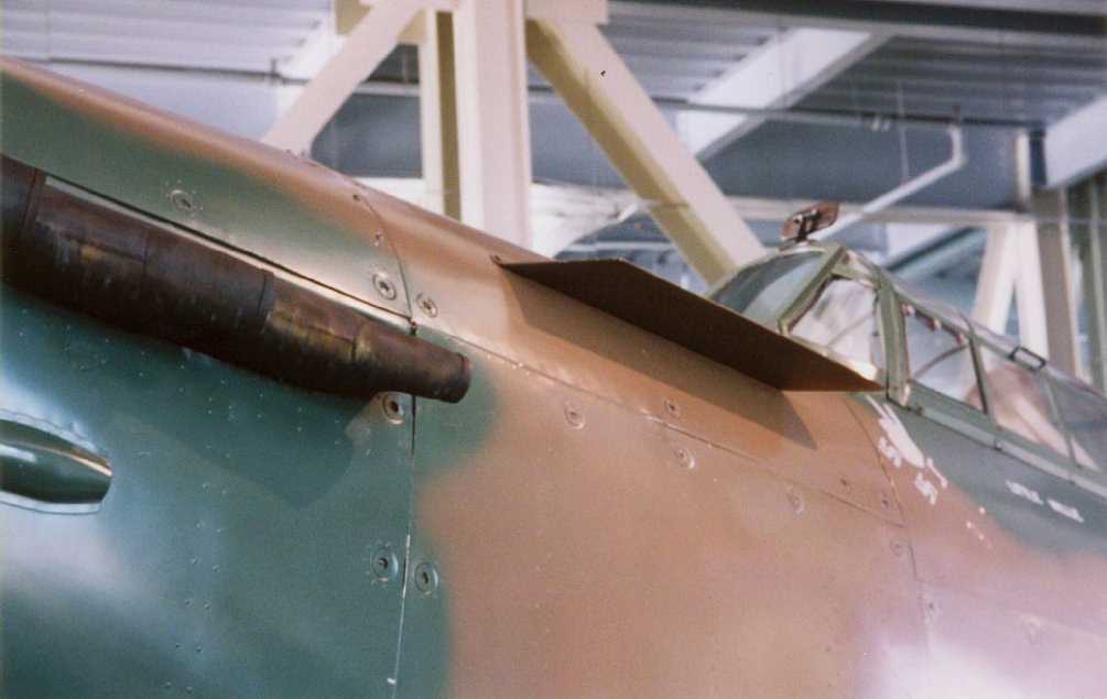 M-Hurr-ExhaustShield-1s.jpg