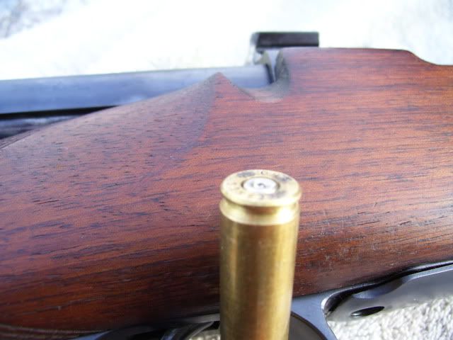 93x62withpistolbullets006.jpg