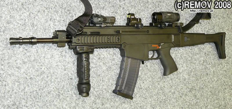 _CZ_S805_02.jpg