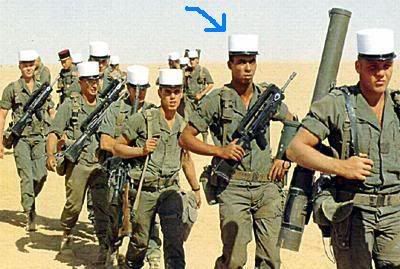 FAMAS_in_action_193.jpg