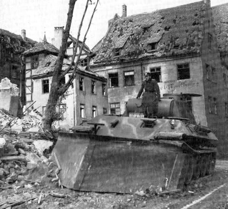 1417732845-panther-ausf-d-dozer-003.jpg