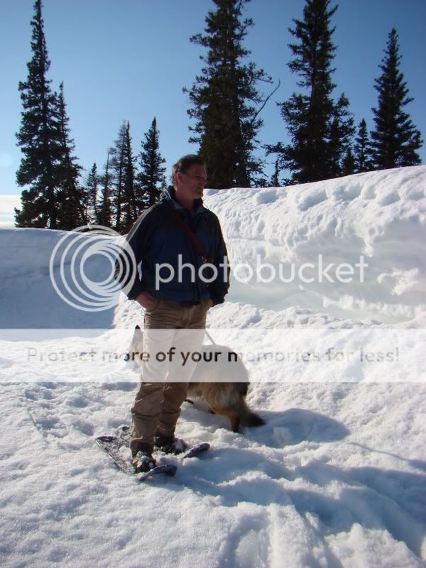 SpringSnowshoeing084.jpg