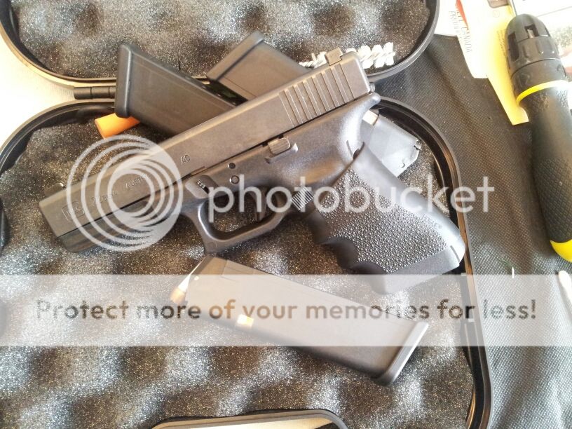 Glock22gen4_zpsf6bc9366.jpg