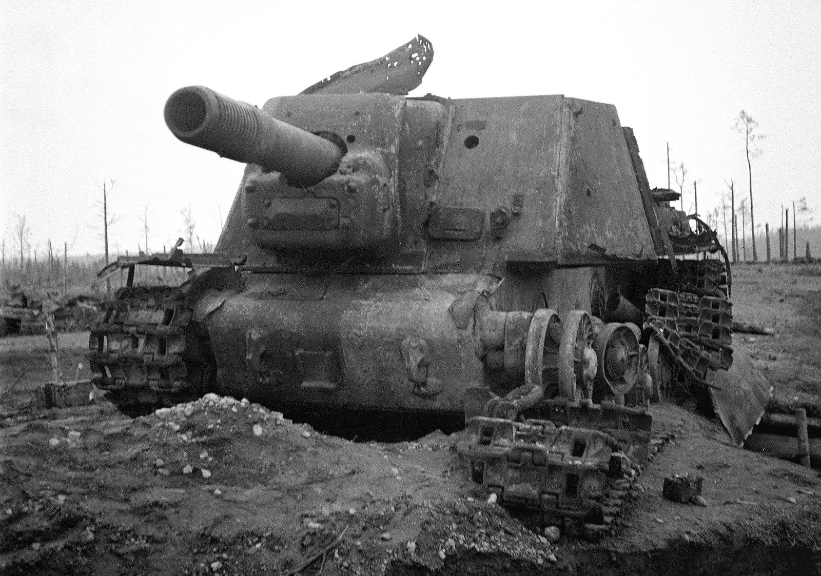 SU152_44FN.jpg