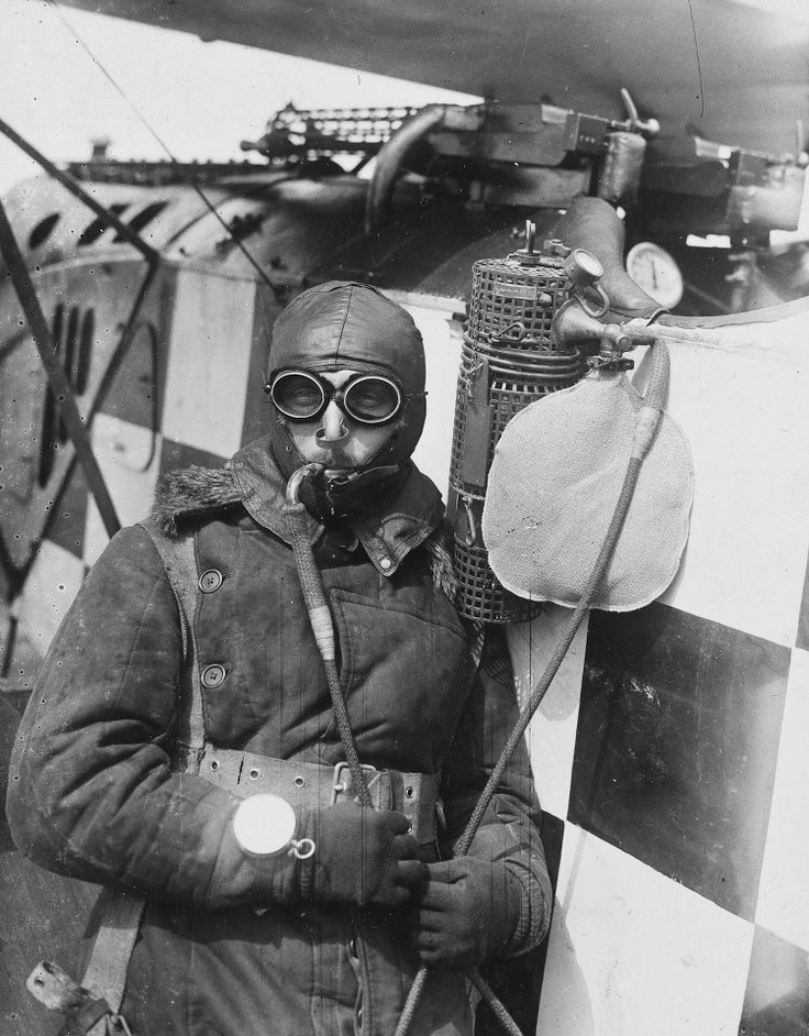 be13eae08e6acd225efd6c4e7299e01e--military-history-pilots.jpg