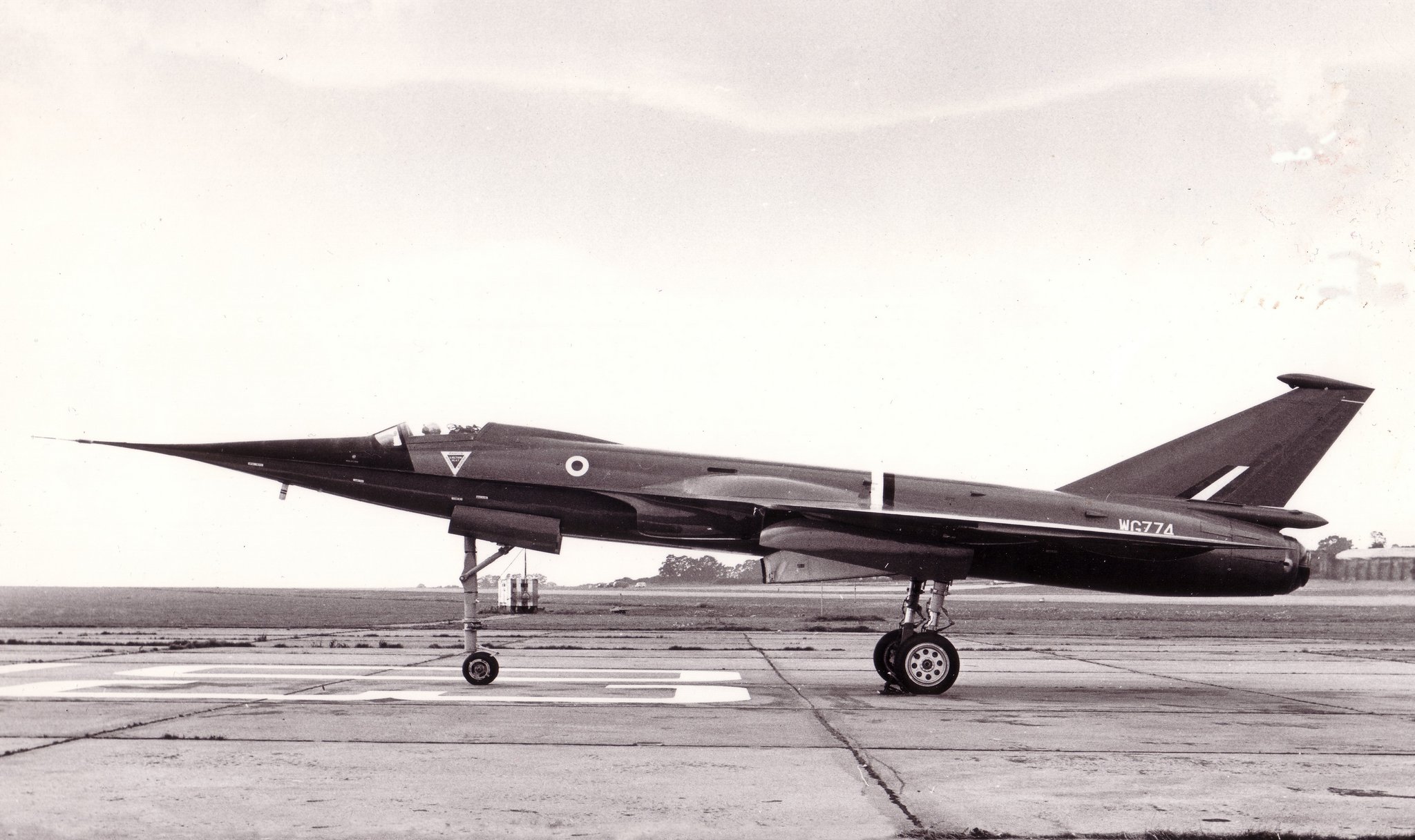 fairey-delta-2.jpg