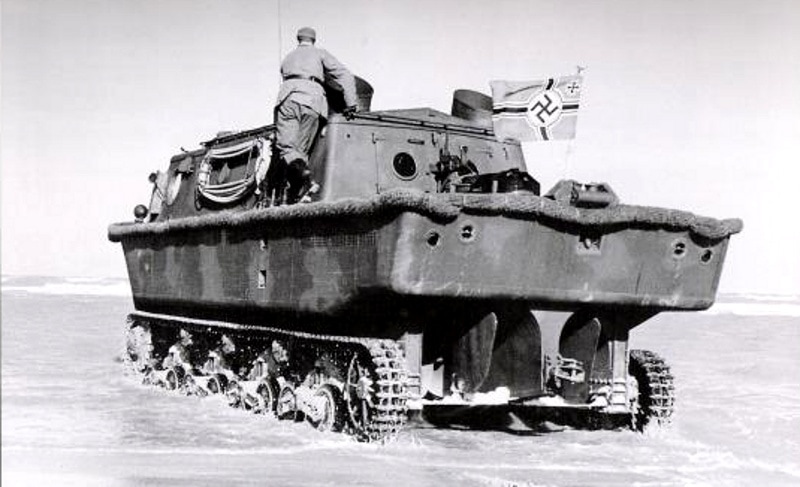 nevington-landwasserschlepper33_orig.jpg