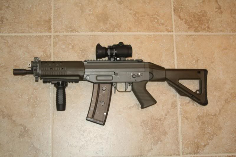 shortstuff018.jpg