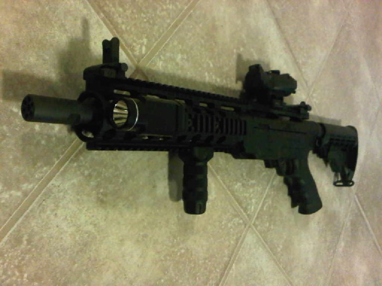 SR-22_3_sml.jpg