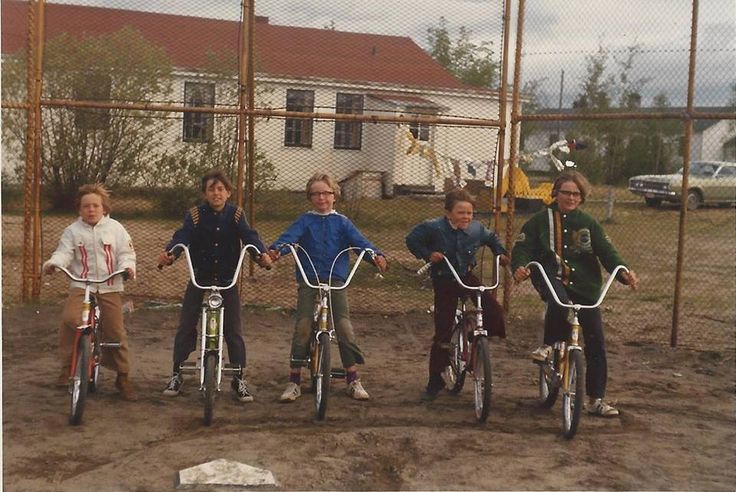 2f1196f8de62057a4c100f12c2552538--bicycles.jpg