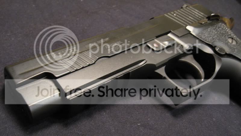 CQB035.jpg