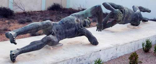 bronze-statues-sultan-12.jpg