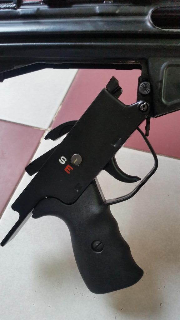 gX9Mfalh.jpg