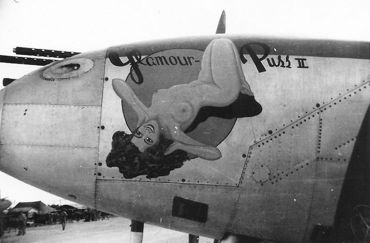p-38noseartleshima1945-02.jpg