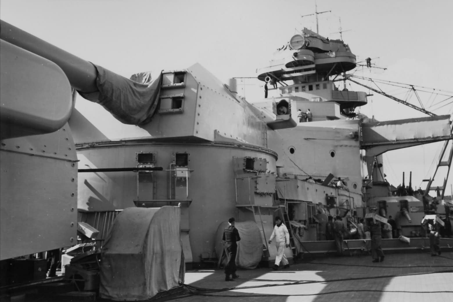 battleship_Bismarck_2.jpg