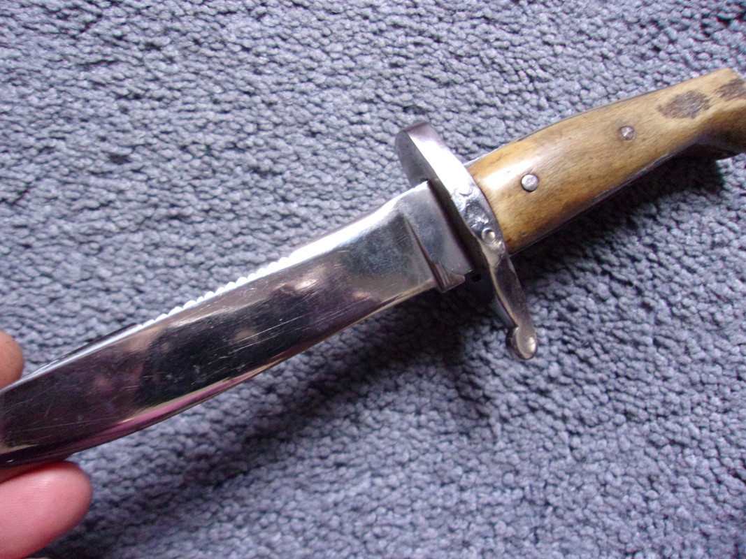 100-1125.jpg