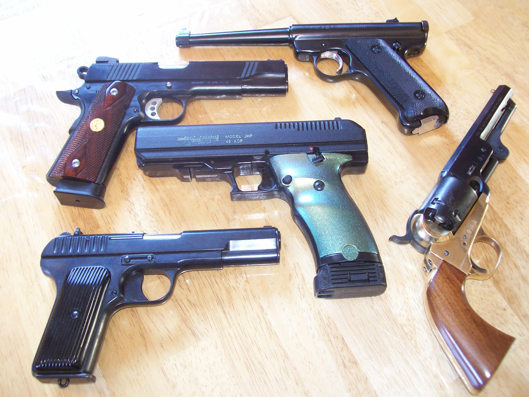hand-guns-feb2017-002.jpg