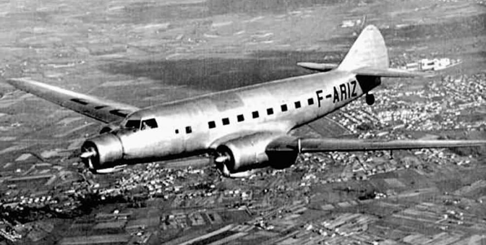 Dewoitine_D.342_Air_France_de_Gaston_Chenu.jpg