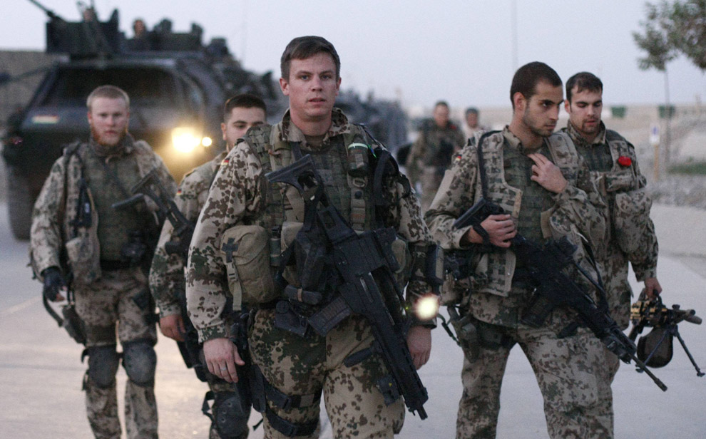 isaf03_16590093.jpg