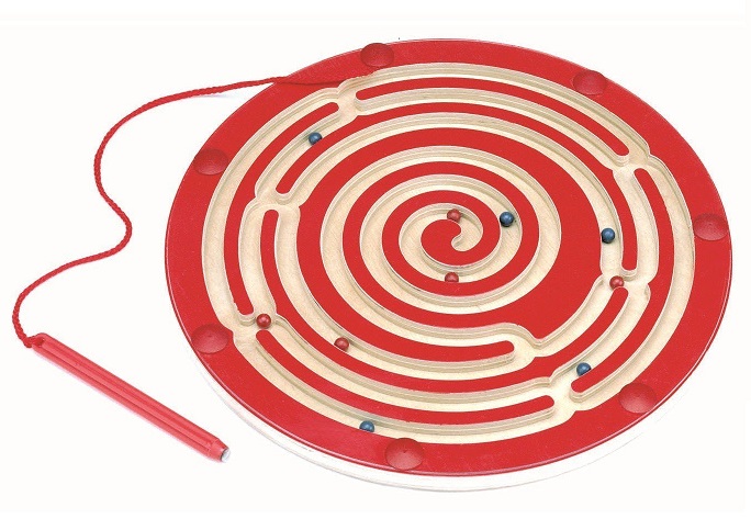 maze-magnet-circle-pic1.jpg