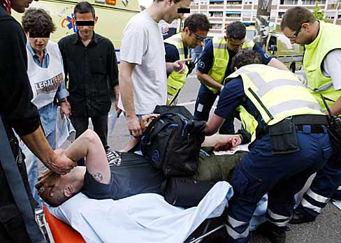 GuySmallman2_6_03_1.jpg