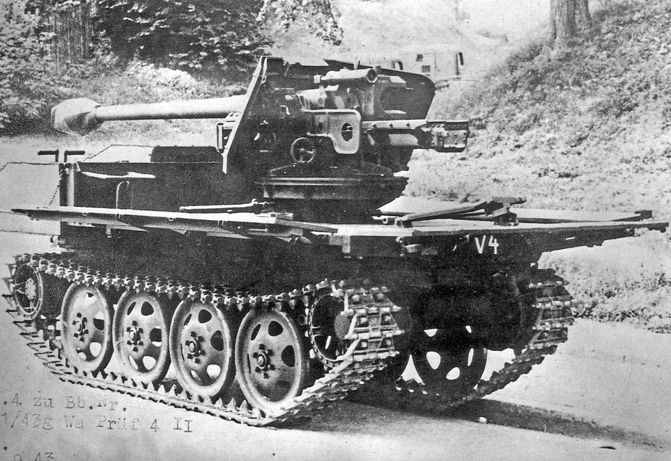 PaK-40-auf-RSO-2.jpg