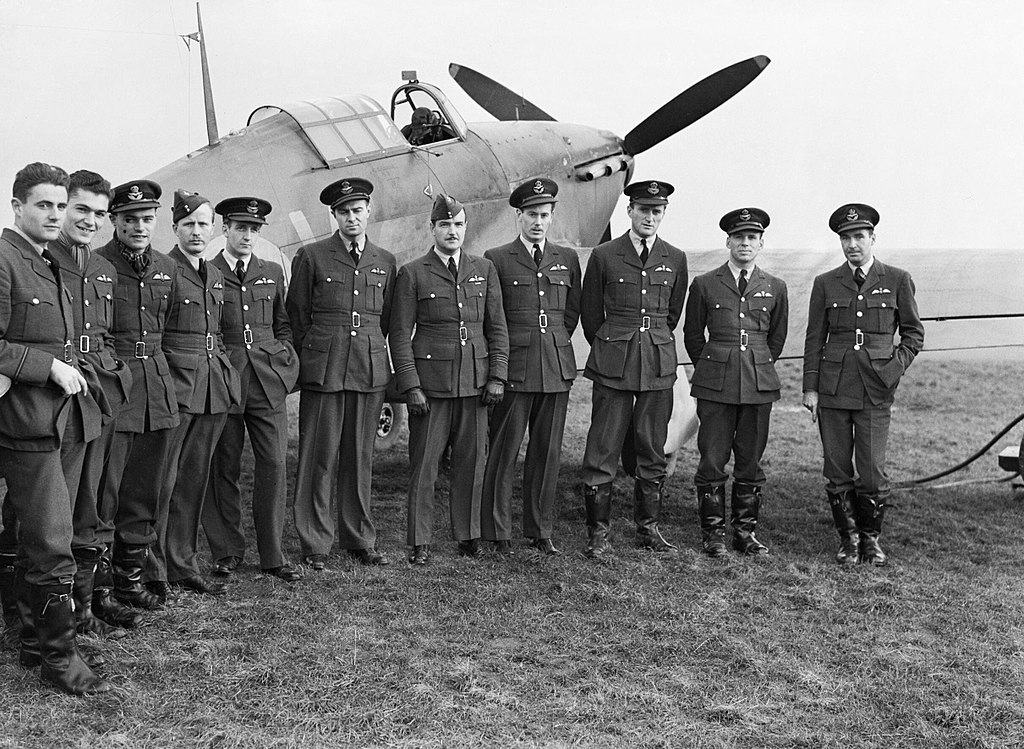 401-Sqn-RCAF.jpg