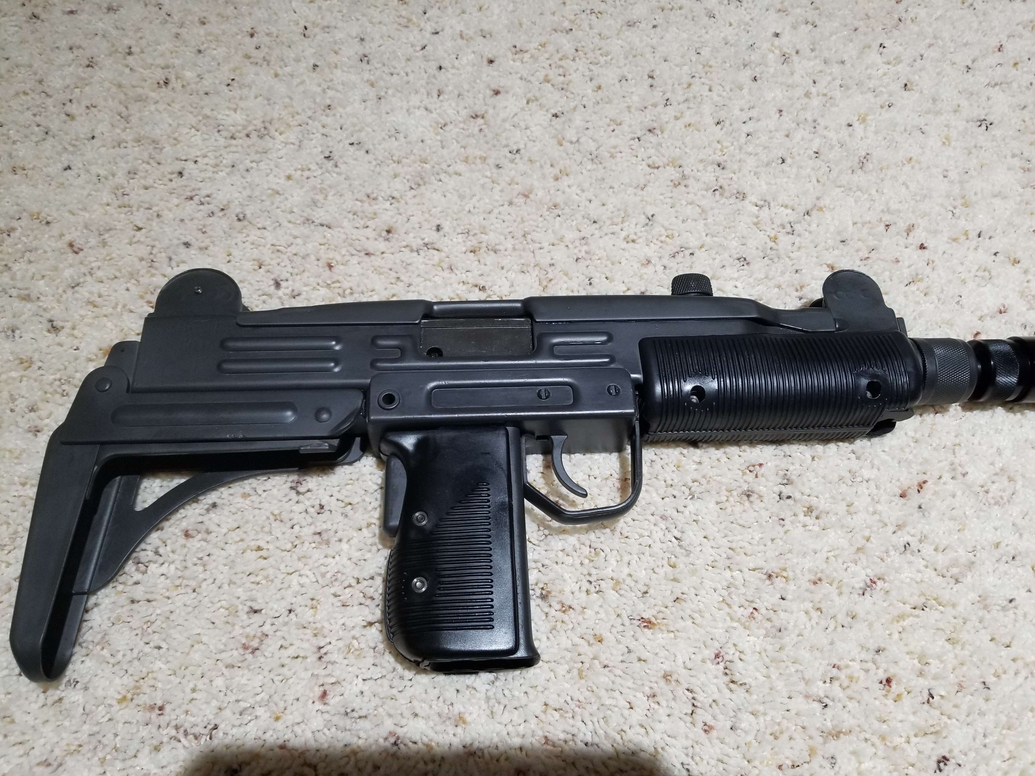 DZ1KpG.jpg