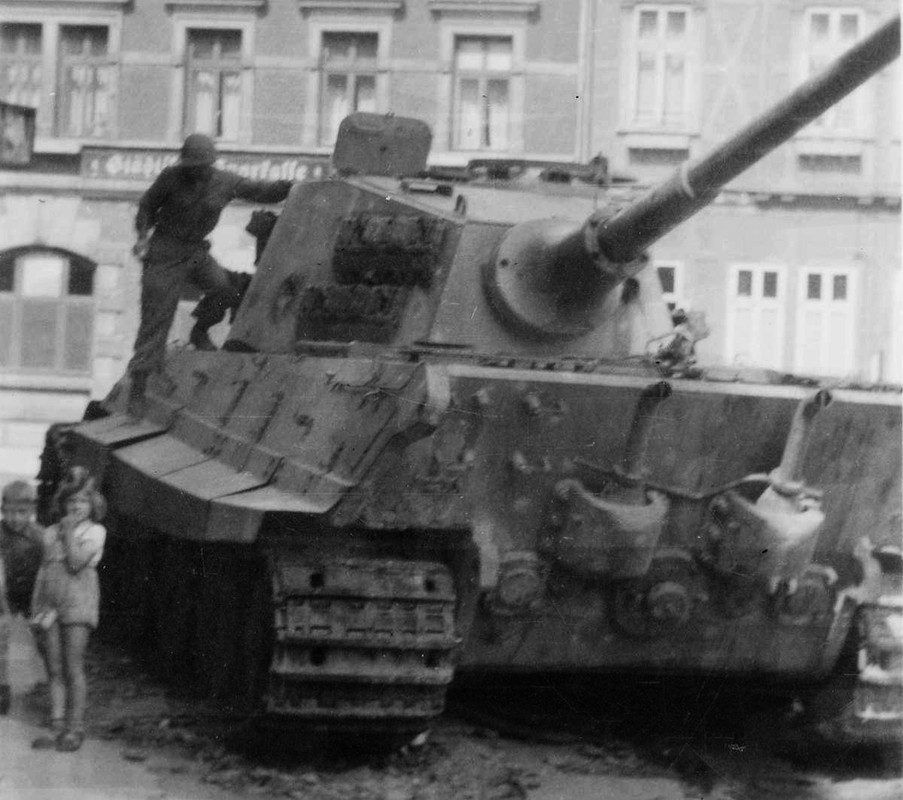 King-Tiger.jpg