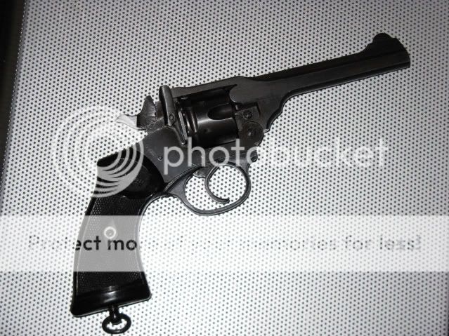 WebleyMkIV38SWrevolver-1.jpg