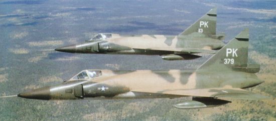 f102_30.jpg