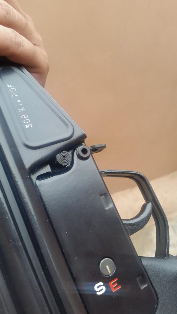 T8p2suPh.jpg