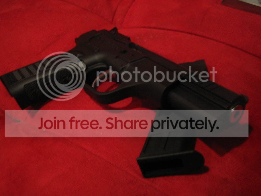guns030.jpg