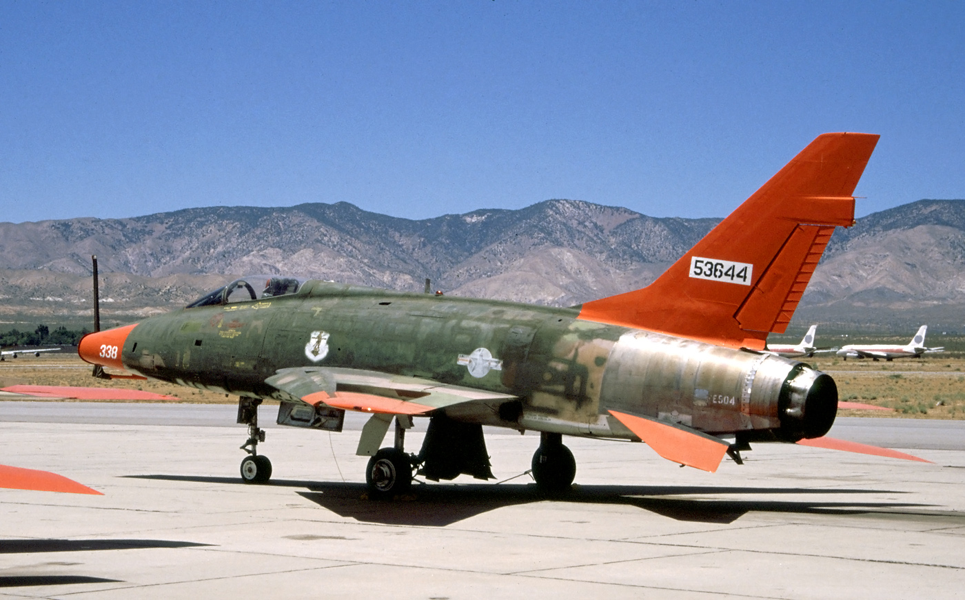 QF-100D_%2814173196008%29.jpg
