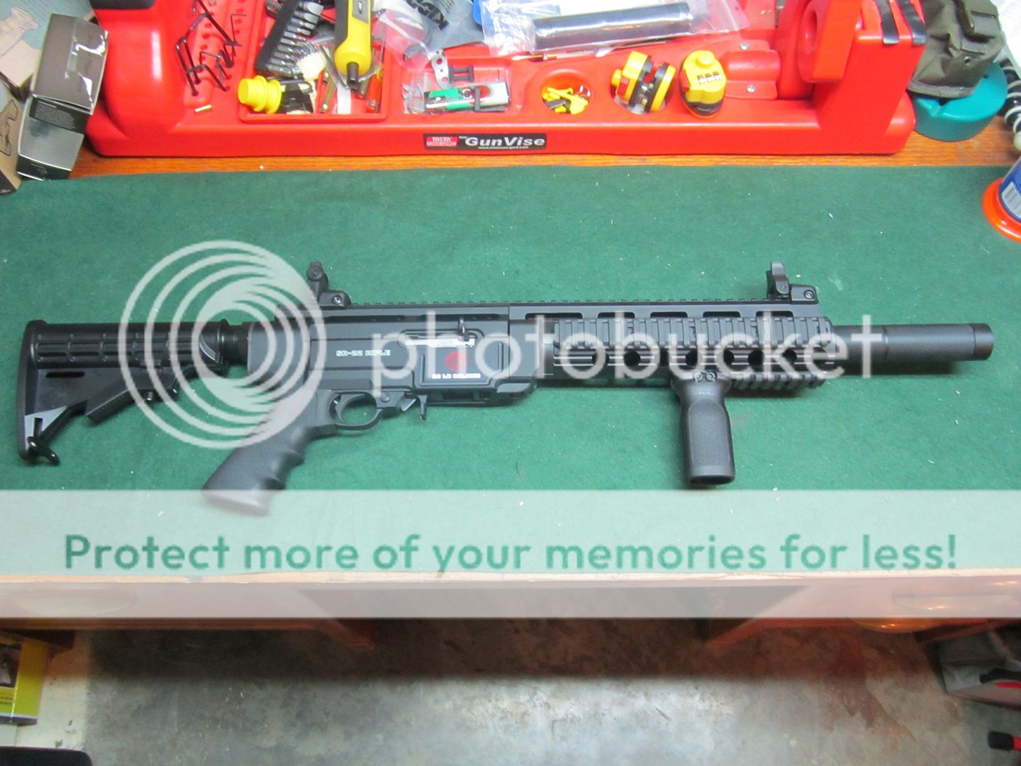 Ruger%2010%2022%20SR22%2032_zpssvdsbl8g.jpg