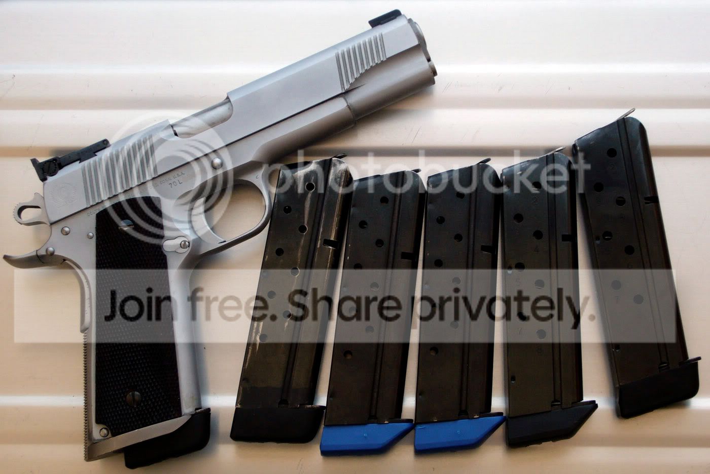 colt1911-3.jpg
