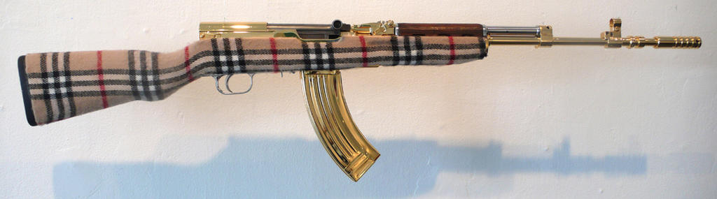 burberry_gold_sks_by_peter_gronquist.jpg