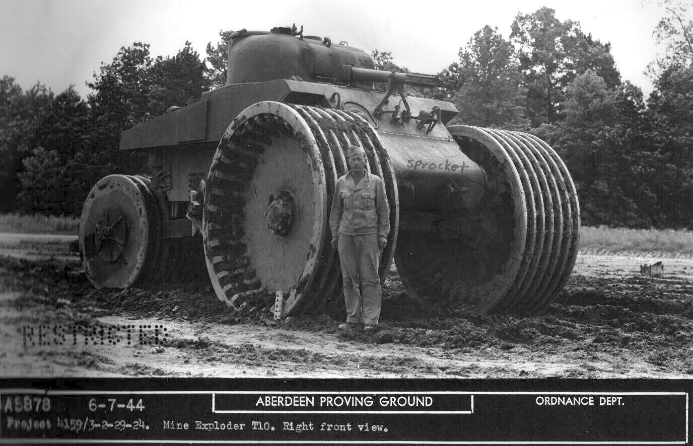 Mine_Exploder_T10_3.jpg
