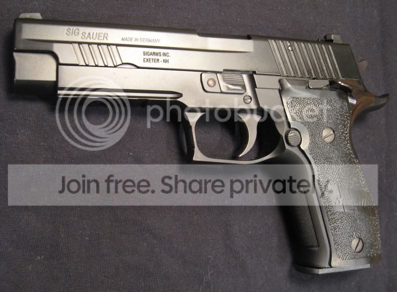CQB032.jpg
