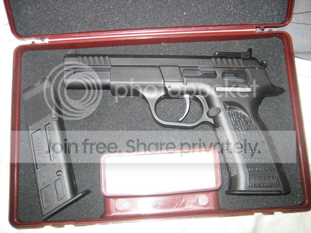 guns040.jpg