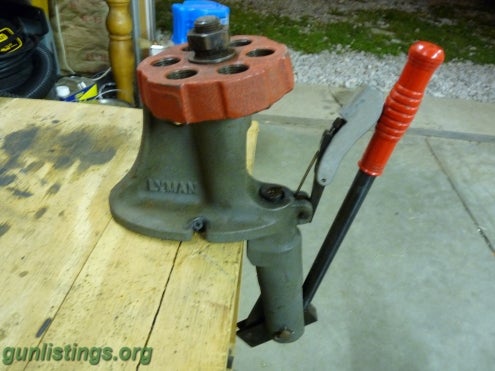 1_ammo_lyman_turret_reloading_press_213563.jpg
